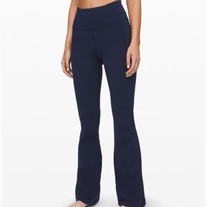 NWT Groove Flare Pant 32”